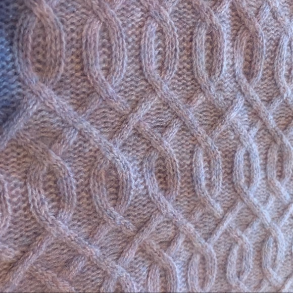 Cashmere Cable Knit Sweater - Picture 6 of 9